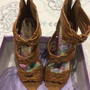 Madden Girl shoe size 7